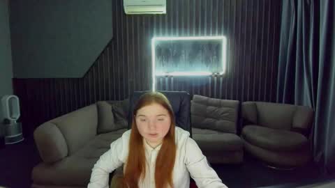 Katty online show from 10/14/25, 05:41