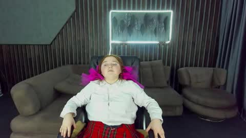 Snapshot of katty_rose8 chatting on 11/03/25, 06:42 Katty online show from 11/03/25, 06:42