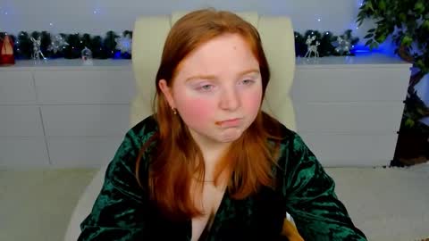 Snapshot of katty_rose8 chatting on 12/14/25, 06:34 Katty online show from 12/14/25, 06:34