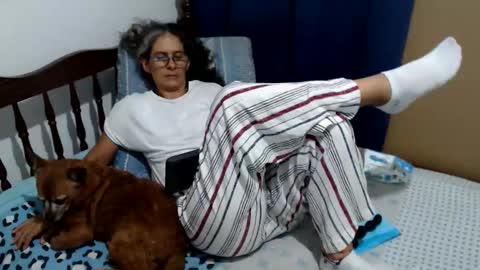 angel online show from 06/01/26, 08:21