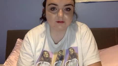 Snapshot of kattyxoxo98753 chatting on 10/09/25, 12:25 kattyxoxo98753 online show from 10/09/25, 12:25