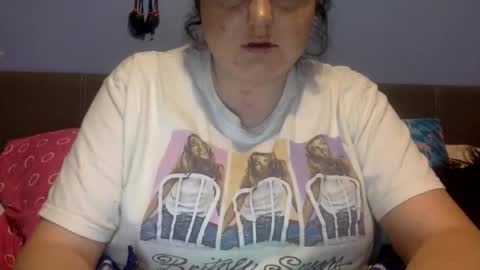 Snapshot of kattyxoxo98753 chatting on 11/06/25, 01:45 kattyxoxo98753 online show from 11/06/25, 01:45