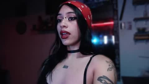      online show from 02/24/25, 08:25