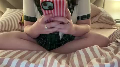 katxoxo374434 online show from 12/17/25, 10:27