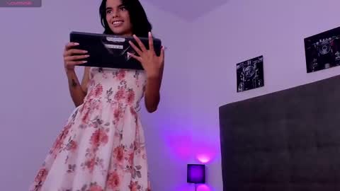 katy_contreras online show from 02/25/25, 05:36