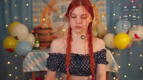 Snapshot of katy_ethereal chatting on 10/06/25, 03:04 Katy - online show from 10/06/25, 03:04