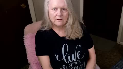 katy_nicole online show from 06/25/26, 12:10
