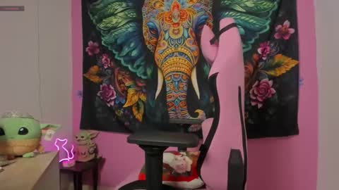 katy simpsons online show from 12/15/25, 02:38