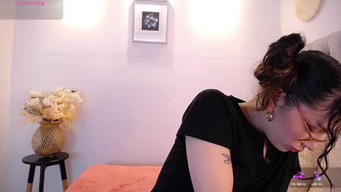 Katy Van online show from 01/30/25, 08:22