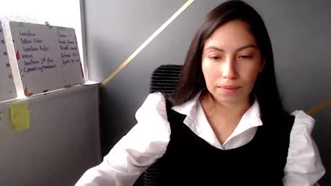 KATY online show from 02/11/25, 02:35