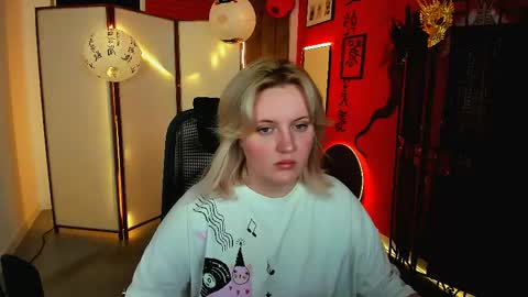 Snapshot of katybriggs chatting on 05/10/26, 05:12 Katy online show from 05/10/26, 05:12
