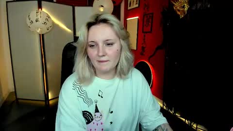 Snapshot of katybriggs chatting on 05/14/26, 05:14 Katy online show from 05/14/26, 05:14