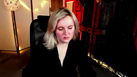 Snapshot of katybriggs chatting on 05/21/26, 05:25 Katy online show from 05/21/26, 05:25