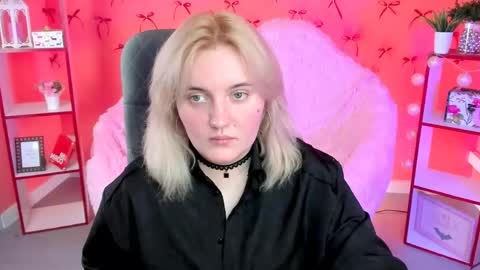 Snapshot of katybriggs chatting on 05/24/26, 05:23 Katy online show from 05/24/26, 05:23