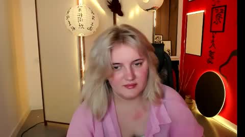 Snapshot of katybriggs chatting on 05/29/26, 05:49 Katy online show from 05/29/26, 05:49