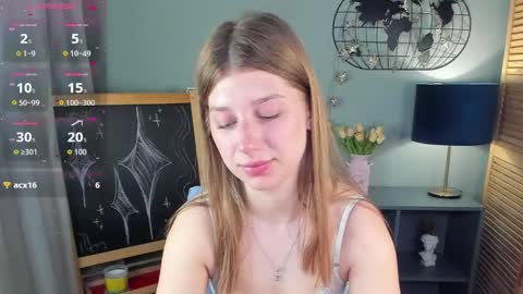katymeaw online show from 04/29/26, 01:43