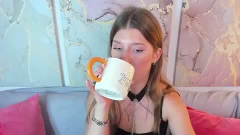 katymeaw online show from 07/02/26, 03:23