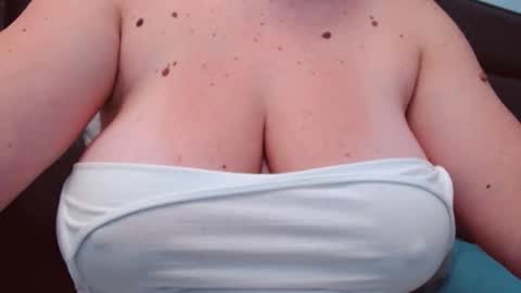 Katy online show from 09/19/25, 05:09