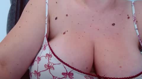 Katy online show from 09/20/25, 07:09