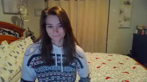 Snapshot of katynowhere chatting on 12/12/24, 01:43 Katy online show from 12/12/24, 01:43