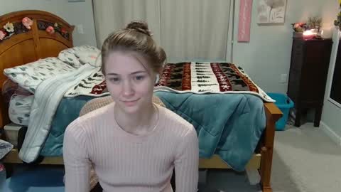 Snapshot of katynowhere chatting on 02/23/25, 04:39 Katy online show from 02/23/25, 04:39