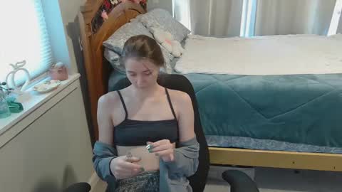 Snapshot of katynowhere chatting on 03/10/25, 06:56 Katy online show from 03/10/25, 06:56