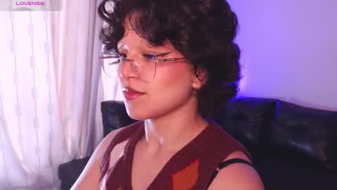 katyxxx_043 online show from 12/18/25, 06:14