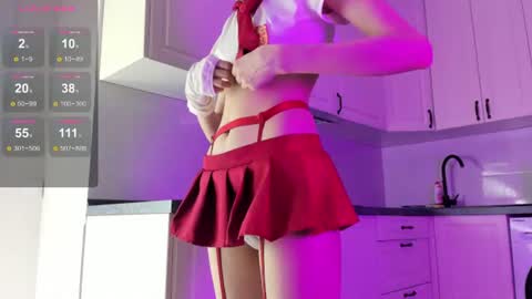 mai online show from 06/12/26, 01:43