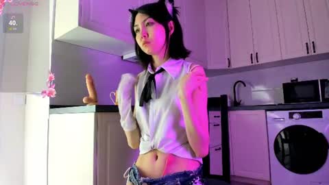 mai online show from 06/25/26, 03:05
