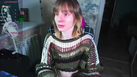 Kira-chan  online show from 12/14/25, 10:53