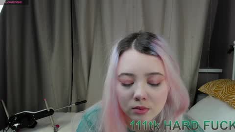 Yuki  online show from 12/30/24, 01:04