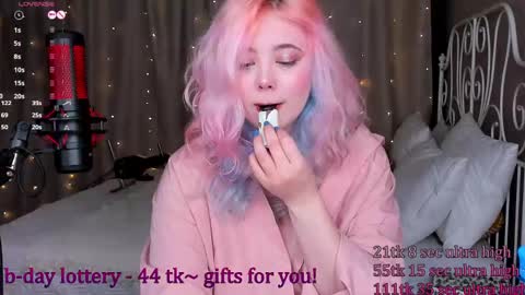 Yuki  online show from 02/28/25, 11:58