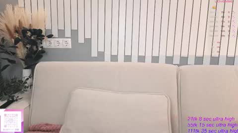 Yuki  online show from 11/23/25, 05:29