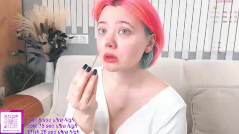 Yuki  online show from 11/30/25, 07:23