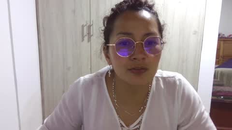  Khawit  online show from 01/21/25, 10:30