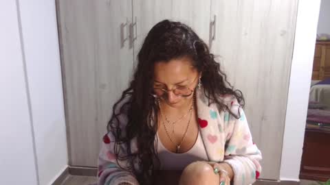  Khawit  online show from 01/24/25, 06:14