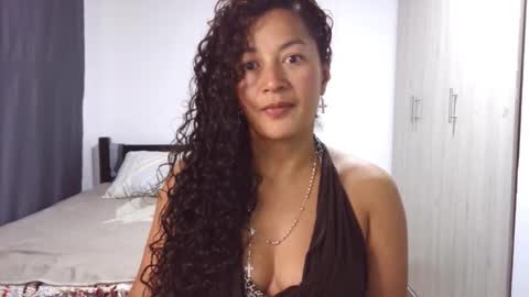 Snapshot of kawit1 chatting on 11/10/25, 06:12 Khawit online show from 11/10/25, 06:12