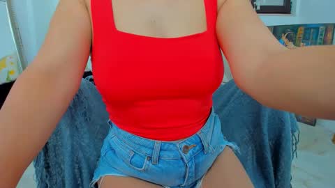 Snapshot of kaya_kiss chatting on 10/20/25, 04:02 Kaya online show from 10/20/25, 04:02