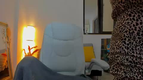 Kaya online show from 06/24/26, 05:28