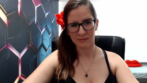 Snapshot of kayalips chatting on 12/18/24, 03:11 KayaLips online show from 12/18/24, 03:11