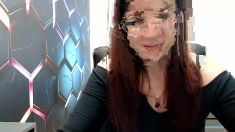 Snapshot of kayalips chatting on 01/12/25, 06:27 KayaLips online show from 01/12/25, 06:27