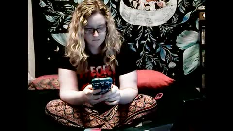 kaybug98 online show from 02/27/25, 01:16