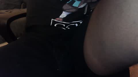 Snapshot of kayishard chatting on 12/17/25, 06:41 KayisHard online show from 12/17/25, 06:41