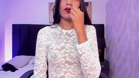 Kayla  online show from 10/02/25, 11:50