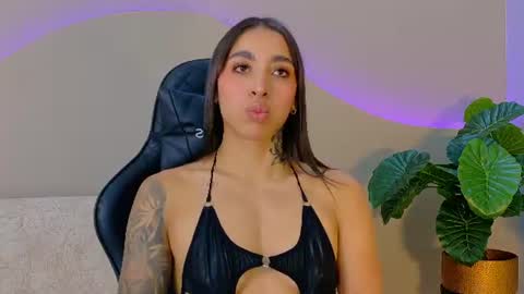 KAYLA BATISTA online show from 06/26/26, 08:46