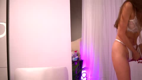 kaylabray online show from 12/17/24, 05:29