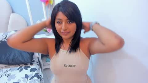kaylachannell online show from 01/12/25, 06:06
