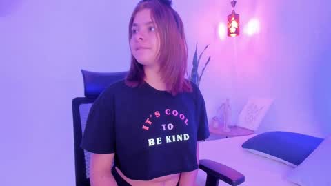      K A Y L A      online show from 10/20/25, 03:12