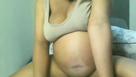 Snapshot of kaylanectah chatting on 10/31/25, 10:44 kaylanectah online show from 10/31/25, 10:44