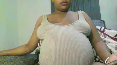 Snapshot of kaylanectah chatting on 11/14/25, 08:18 kaylanectah online show from 11/14/25, 08:18